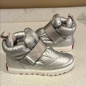 Sorel boots metálicas